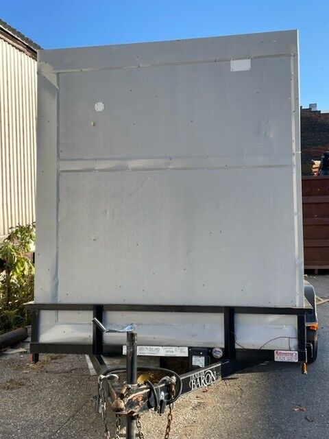 used walk in cooler or freezer on used trailer 8 x 16 x 94''