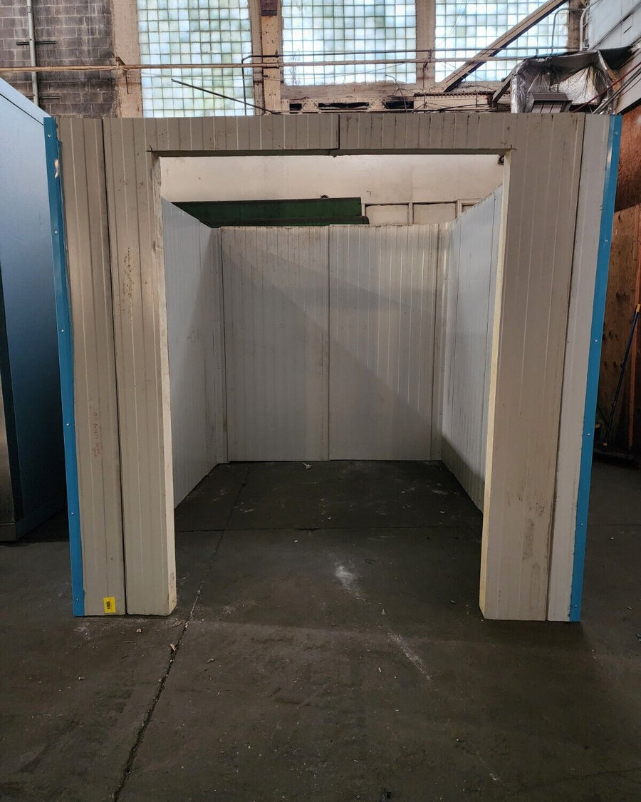 8' x 10' x 8' walk-in with pallet door