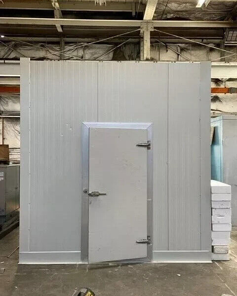 10' x 25' x 8' walk in freezer with floor & refrigeration system