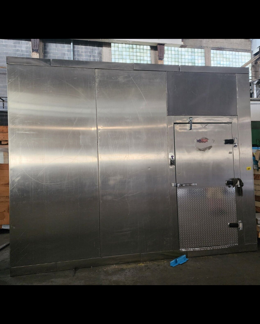 Walk-in cooler & freezer combo with new refrigeration system included
