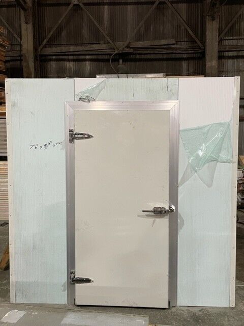 Walk-In Cooler with new Refrigeration System