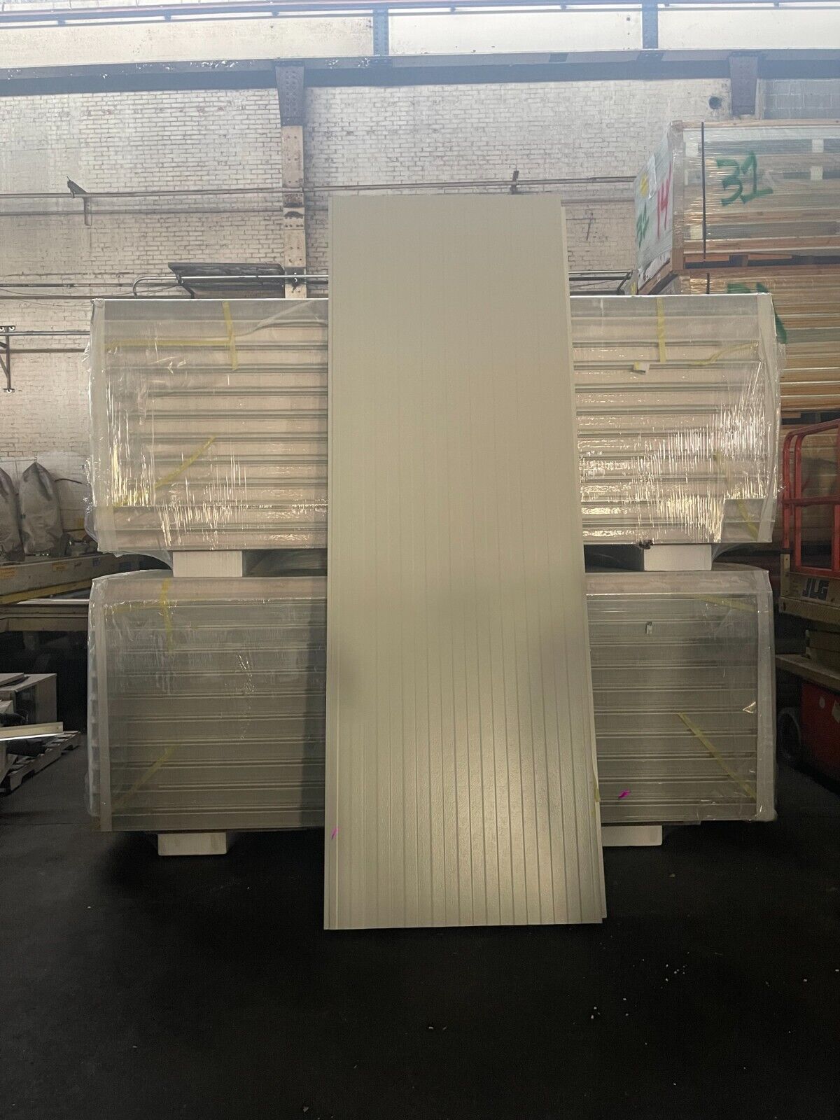 20' long 4'' thick Walk-in Cooler & Freezer Panels