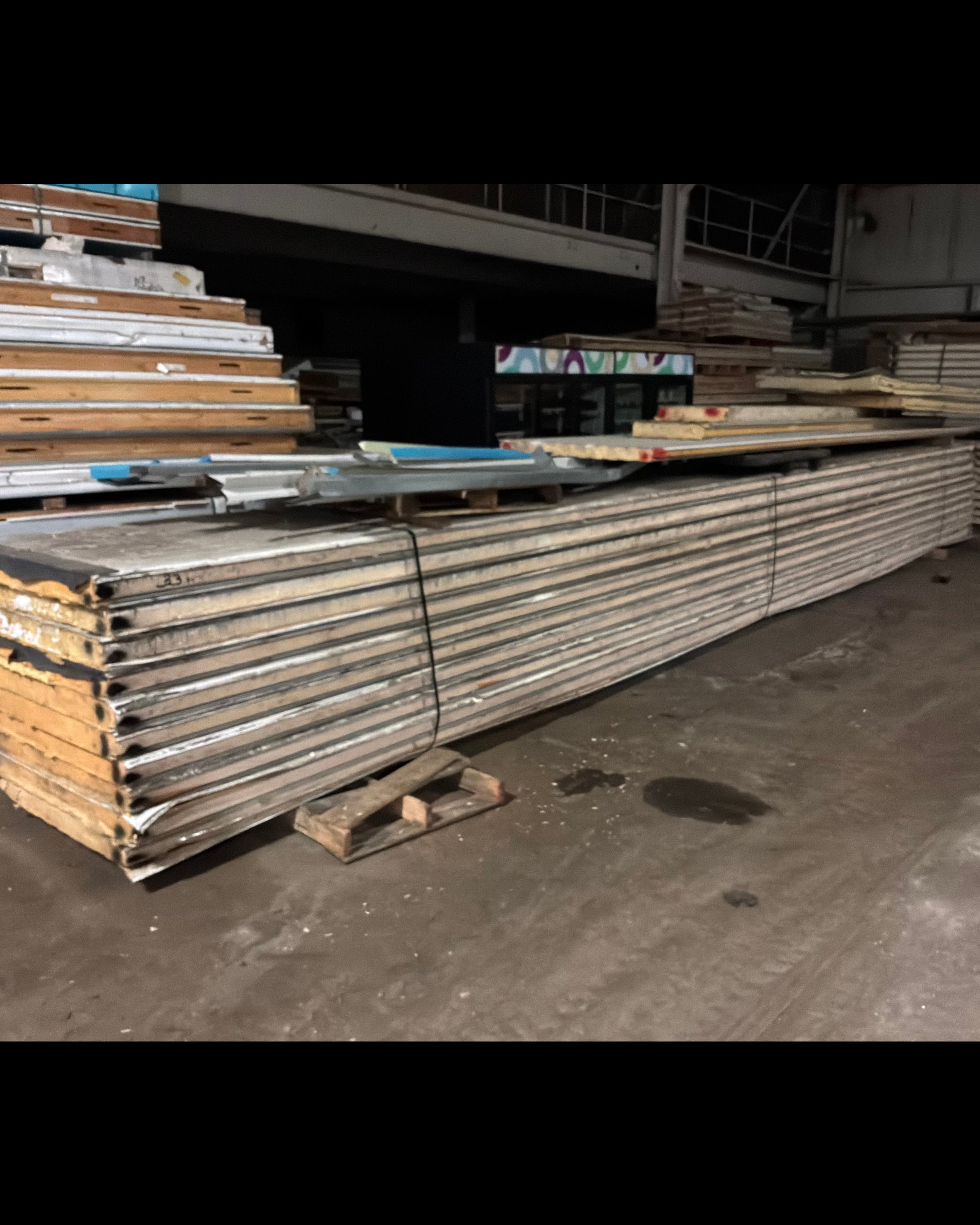 Lot of 10 Used 33’ Insulated Tongue In Groove Panels 4” Thick
