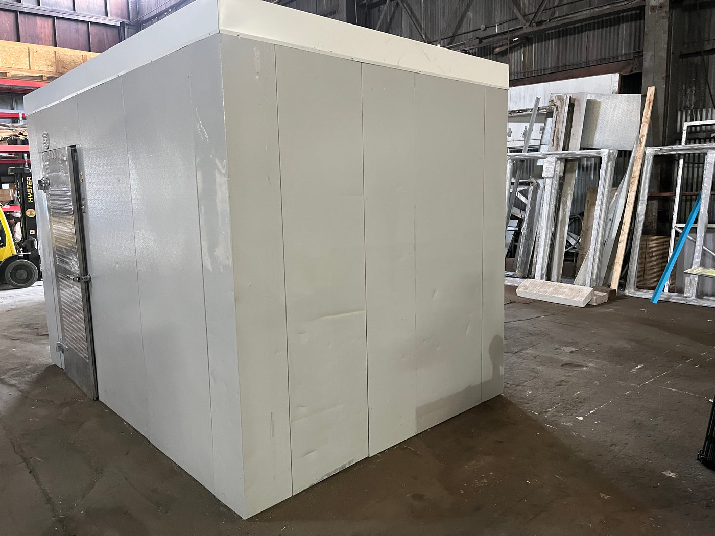 Used 8' x 12' x 8' Walk-In Cooler W/ 1/2HP Refrigeration System