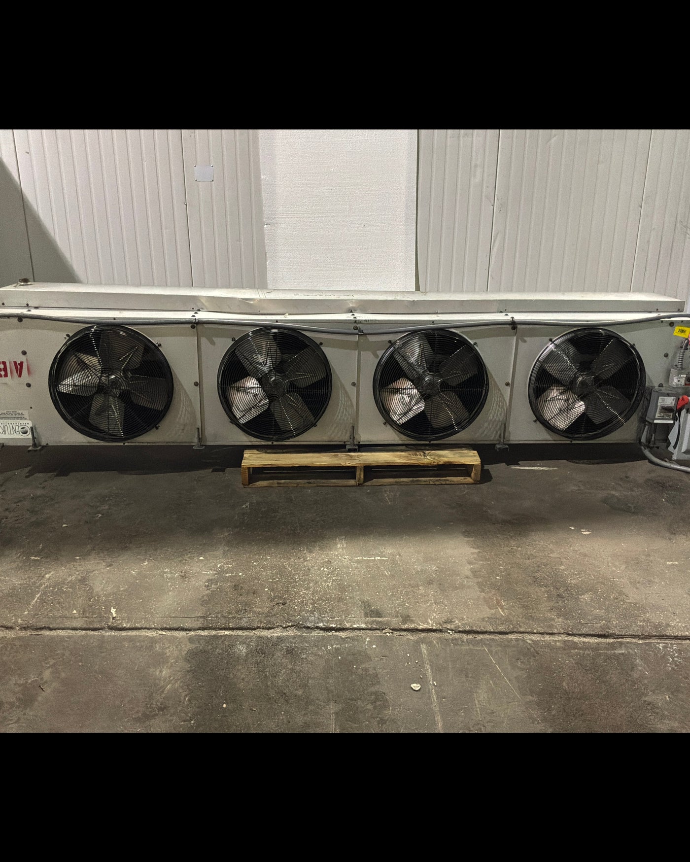 CENTURY A442-679E 67900 BTU EVAPORATOR #843
