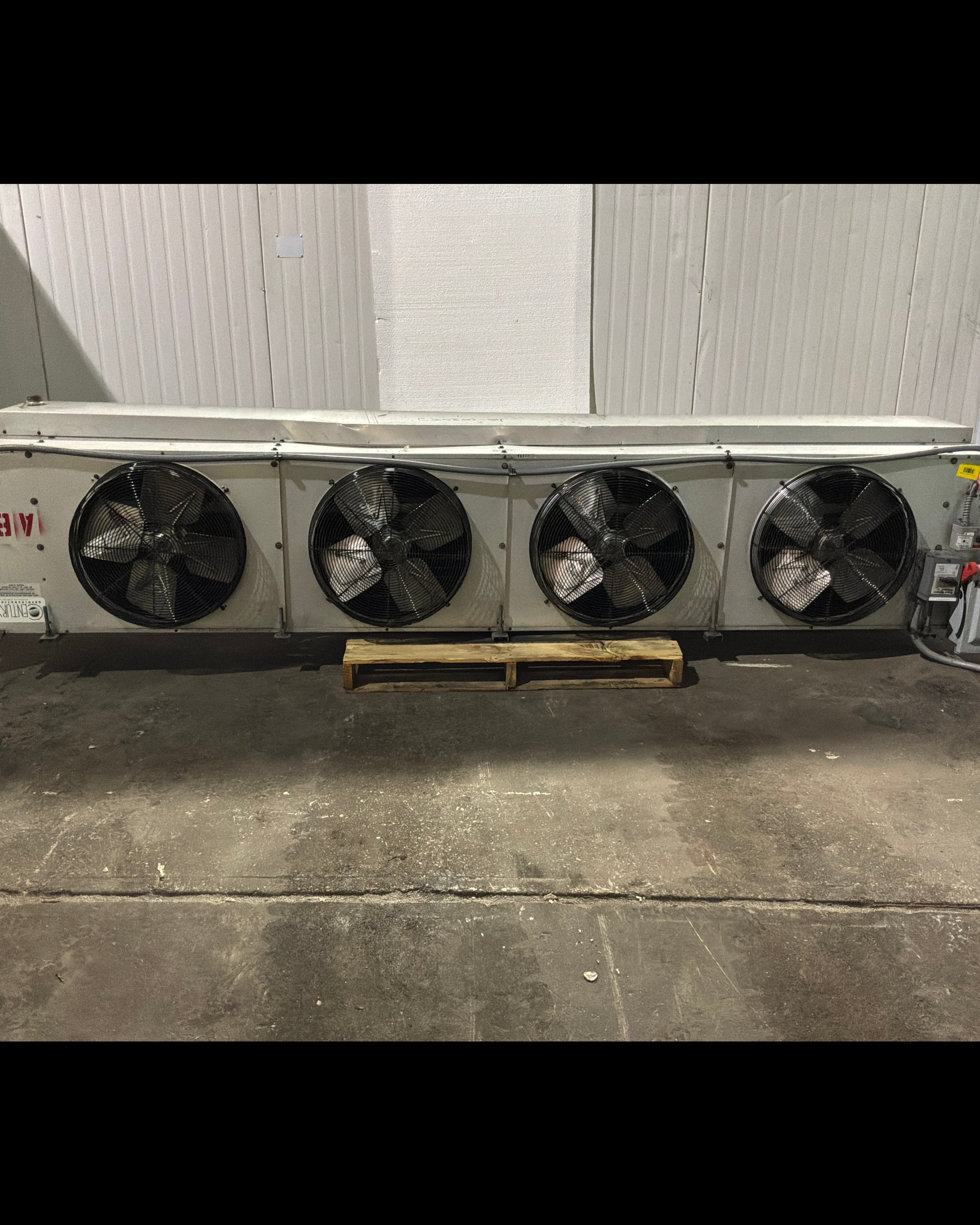 CENTURY A442-679E 67900 BTU EVAPORATOR #843