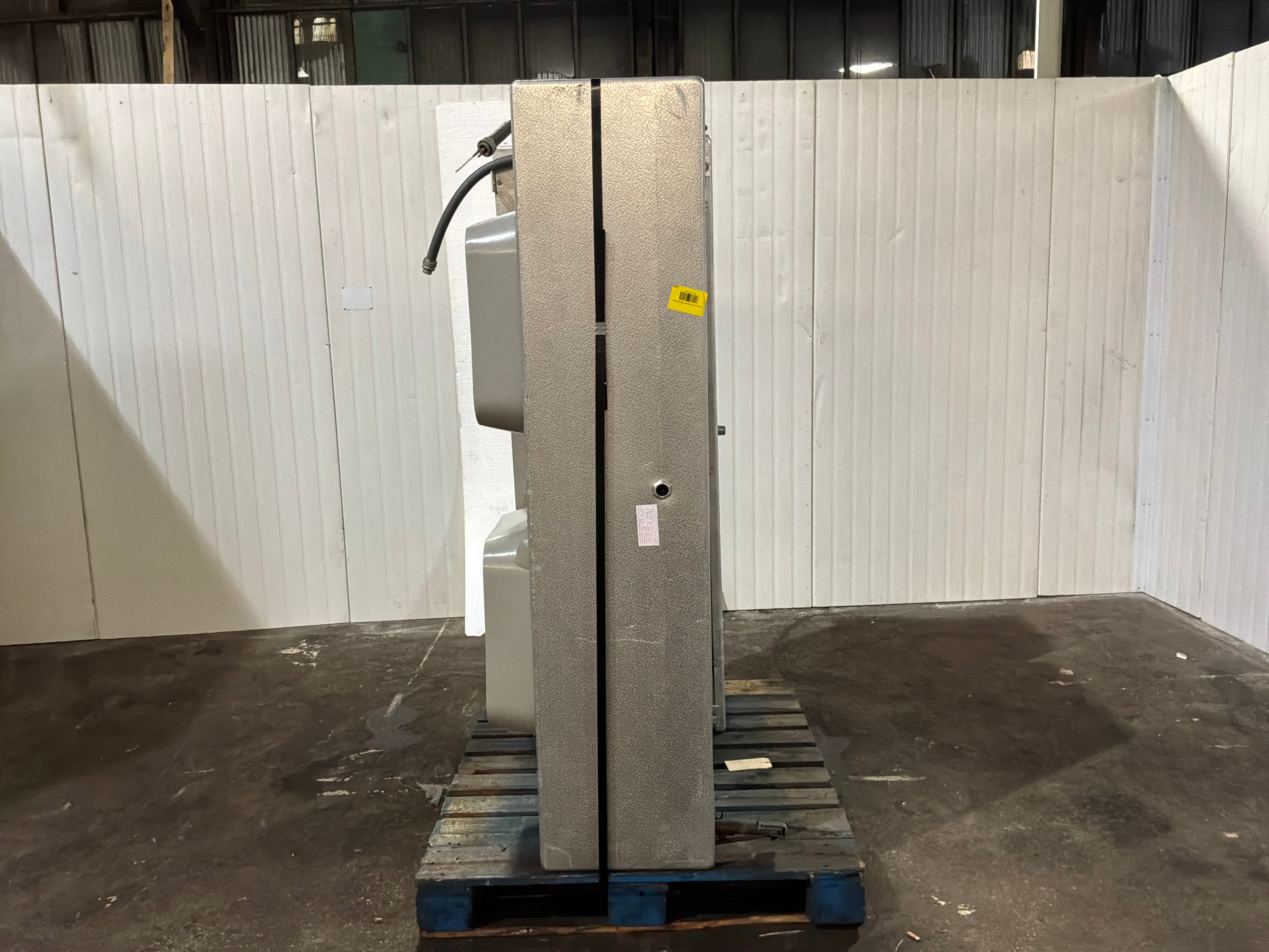 BOHN BMA245AWMS1A 24500 BTU EVAPORATORS #658 + #659