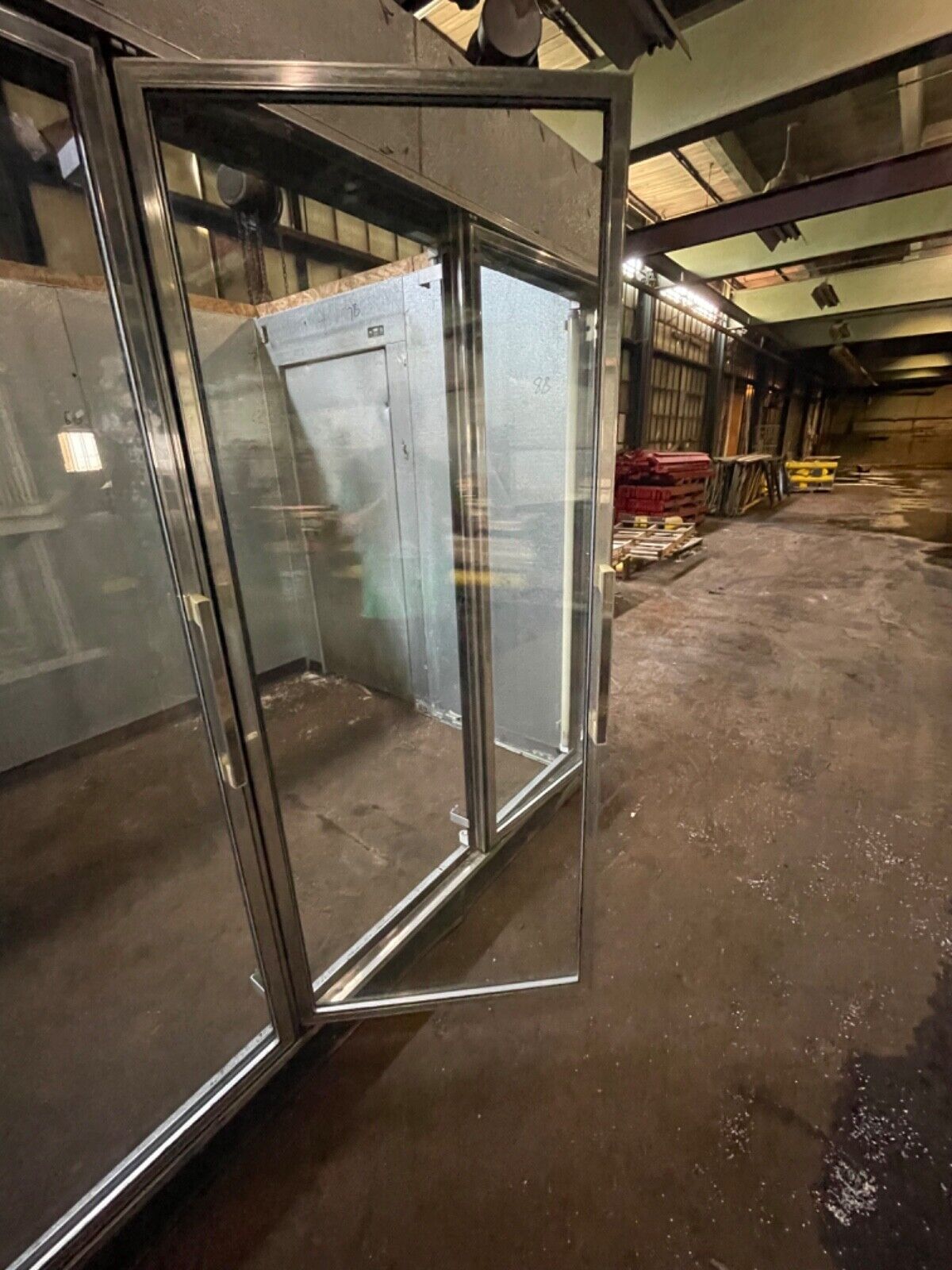 Reach In Refrigerated Self Serve 7 Door Cooler