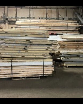 Wholesale lot of ~ 140 used walk in cooler and freezer panels varying size READ