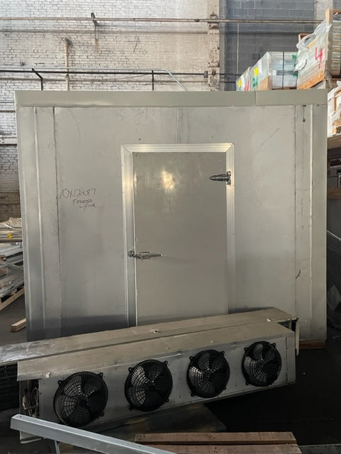 Used 10' x 12' x 8'7'' walk-in freezer w/ floor & 2HP refrigeration system