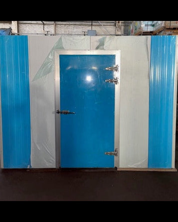 Like New 10 Foot Wide x 20 Foot Long x 7.5 Foot Tall Walk-in Cooler