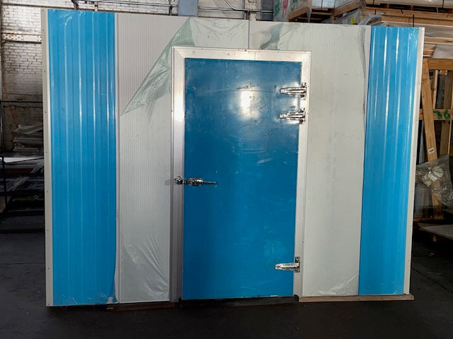 Like New 10 Foot Wide x 20 Foot Long x 7.5 Foot Tall Walk-in Cooler